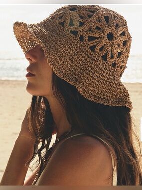 Free People Cut-Out Daisy Straw Bucket Hat Boho Festival Beach OS
